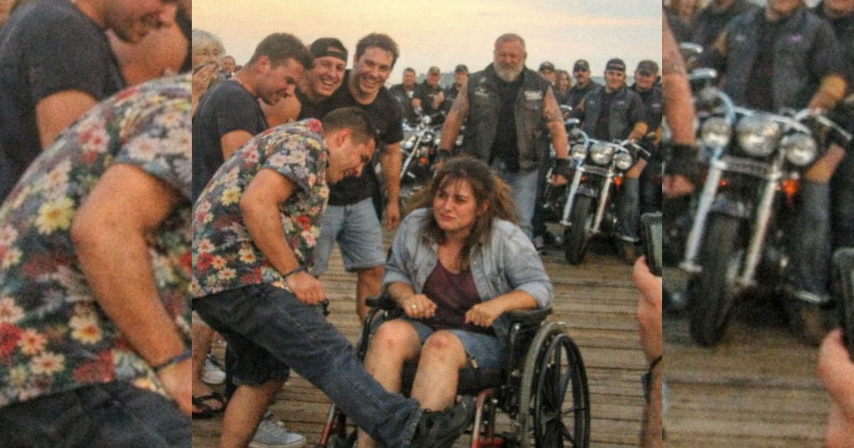 Tre bulli umiliano una ragazza in carrozzina sul pontile: poi arrivano decine di moto e tutto cambia